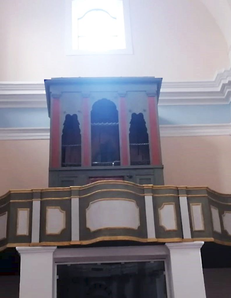 Balaustra e cassa dell'organo, foto a restauro ultimato